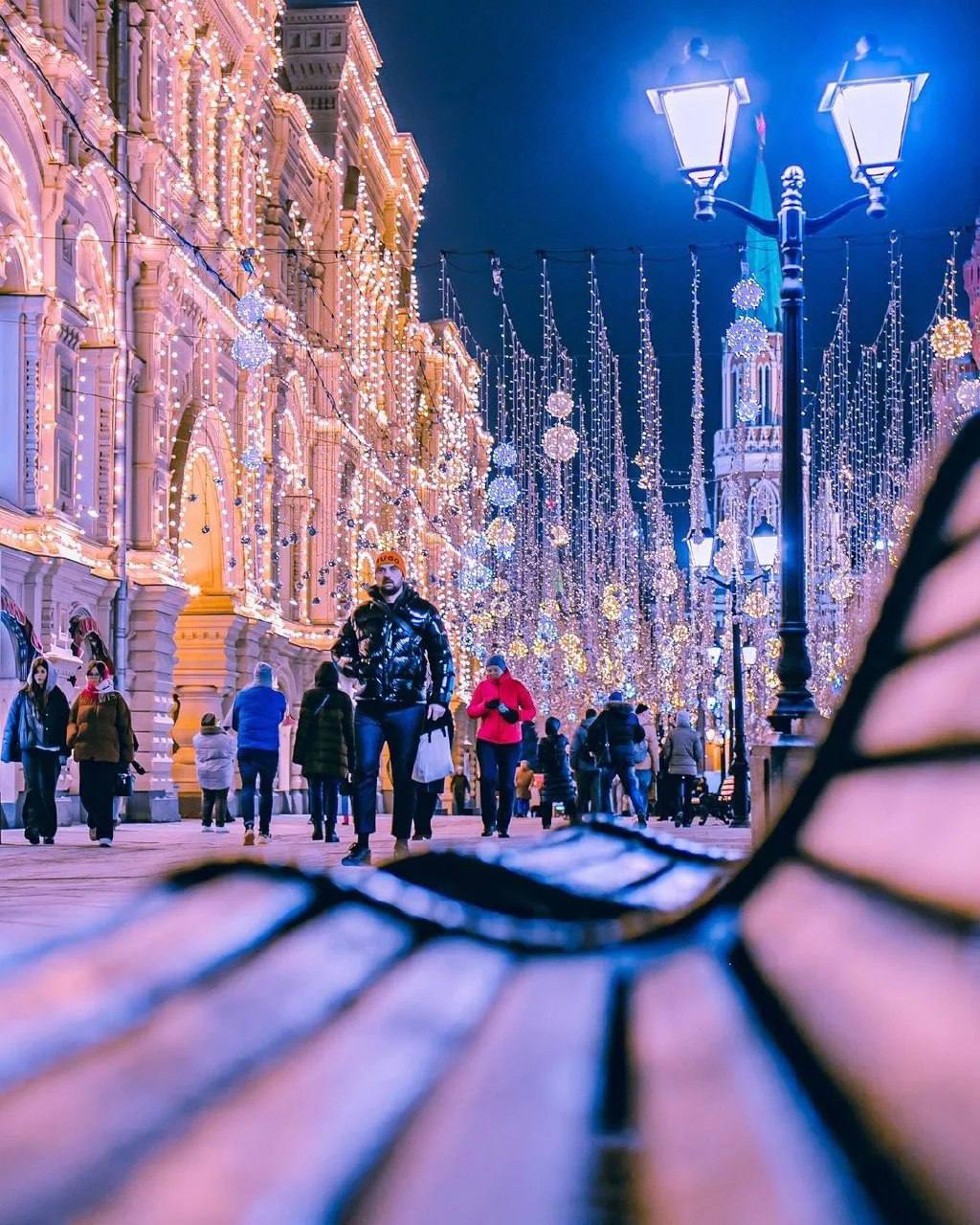 ﺷﺎر ع الإضاءات  .Nikolskaya street